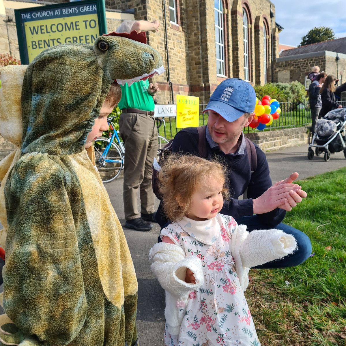 Marathon spectators